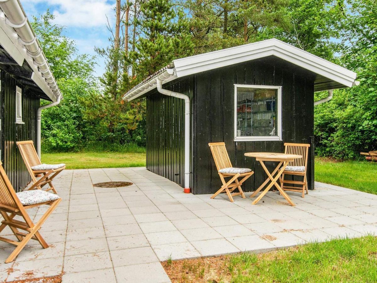 5 Person Holiday Home In Oksb L Dyreby Екстер'єр фото