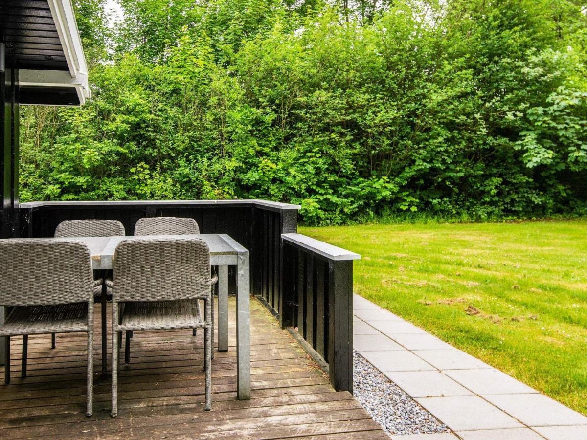 5 Person Holiday Home In Oksb L Dyreby Екстер'єр фото