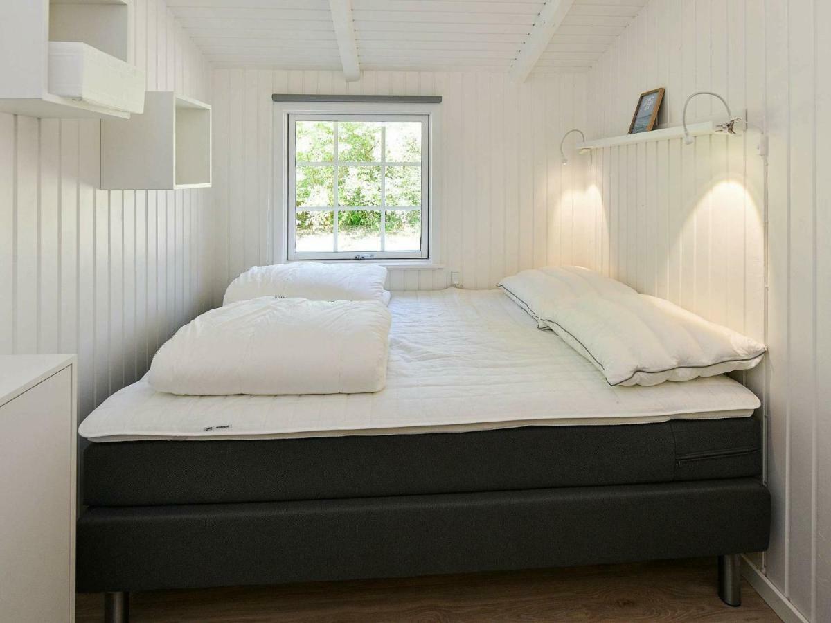 5 Person Holiday Home In Oksb L Dyreby Екстер'єр фото