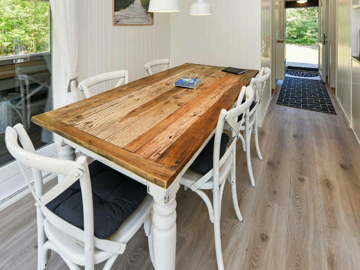 5 Person Holiday Home In Oksb L Dyreby Екстер'єр фото